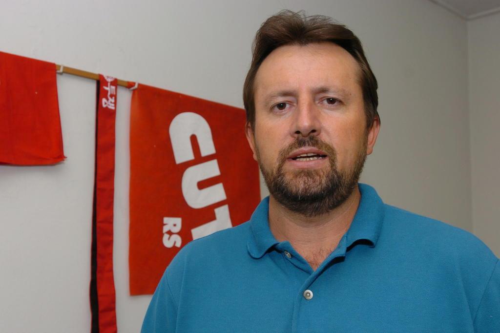 “Arrochar o mínimo faz mal ao Rio Grande”, ressalta artigo do presidente da CUT-RS