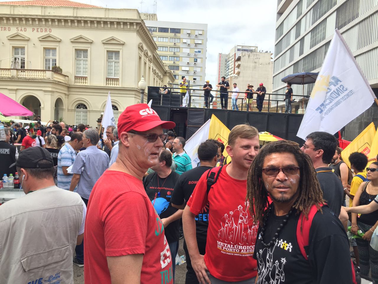 Pacotaço de maldades de Sartori promove desmonte do Estado