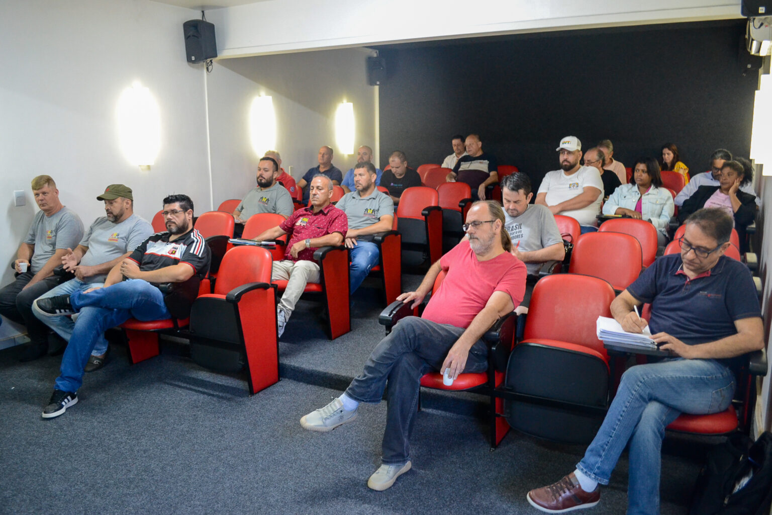 Sindicato dos Metalúrgicos de Cachoeirinha participou de atividade que debateu o futuro do mundo do trabalho