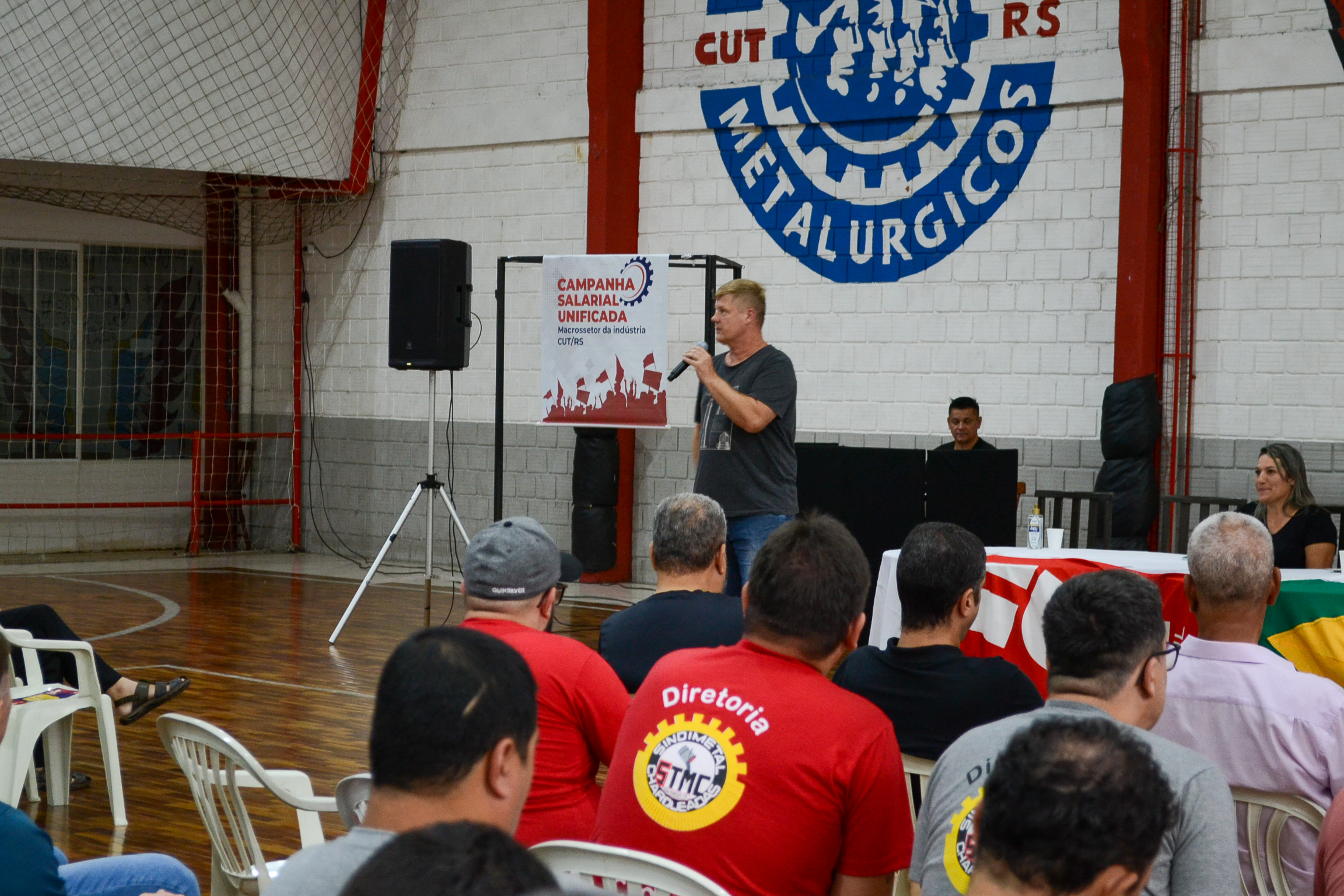 Macrossetor Indústria da CUT-RS debate mobilização para Campanha Salarial Unificada